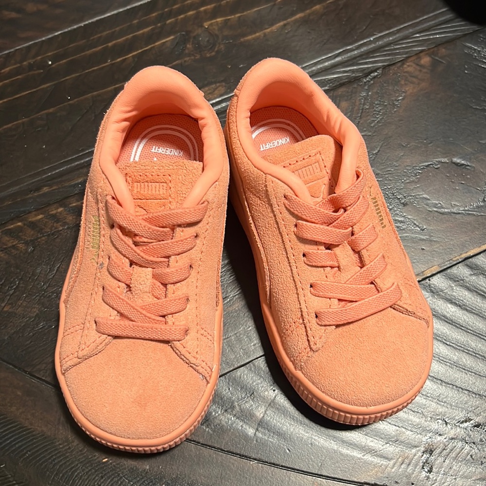 6c coral toddler girl sneakers